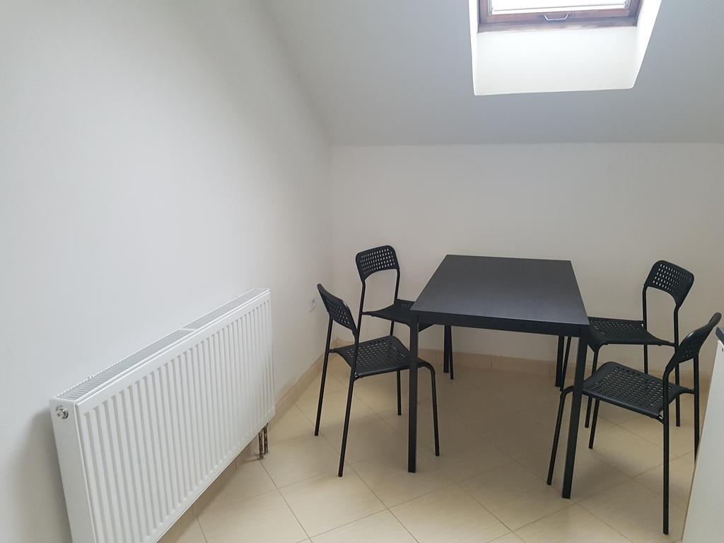 Ubytovani Zizkova Pacov Hotell Exteriör bild